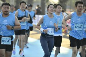 BIB: 42009, 418, 4186, 45228, 45037, 405
                            <button type="button" onclick="openModal(10627094)" class="btn btn-primary btn-sm float-right btn-popup" data-toggle="modal" data-target=".modal-high-quality">
                        <i class="fas fa-shopping-cart"></i> Add to Cart
                    </button>
                                            <button type="button" onclick="isThisMe(10627094, true)" class="btn btn-success btn-sm float-right btn-popup btn-isme hidden" data-toggle="tooltip" data-placement="bottom" title="นี่คือรูปของคุณใช่ไหม คลิกที่นี่เพื่อเอาเข้าอัลบั้ม">
                        <i class="fas fa-plus"></i> Add to album
                    </button>
                    <button type="button" onclick="isThisMe(10627094, false)" class="btn btn-warning btn-sm float-right btn-popup btn-isnotme hidden">
                        <i class="fas fa-ban"></i> Remove from album
                    </button>